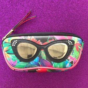 Juicy Couture Sunglasses Case